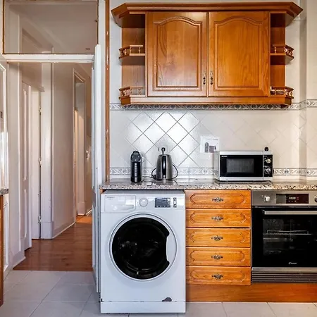 Cozy Double In * Lisbon